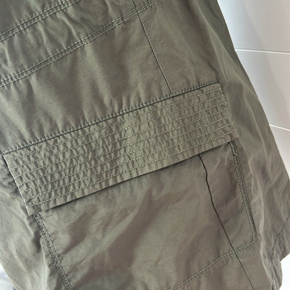 Rare Eileen Fisher Tech Utility Nylon Olive Green Vest Jacket Women's Medium - Picture 9 of 16